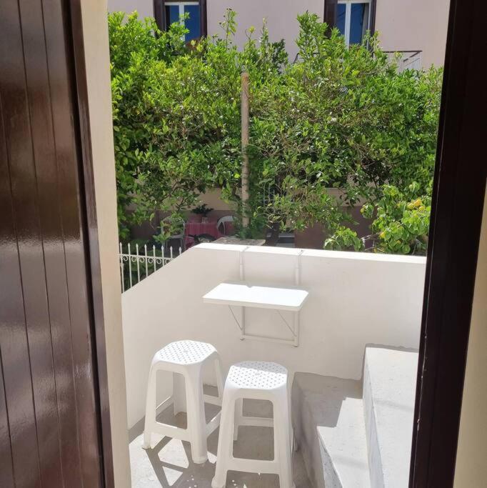 Evi'S Touch 1 Apartamento Poros Town Exterior foto